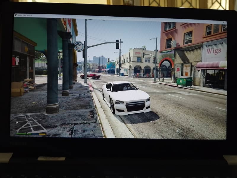 Laptop 18