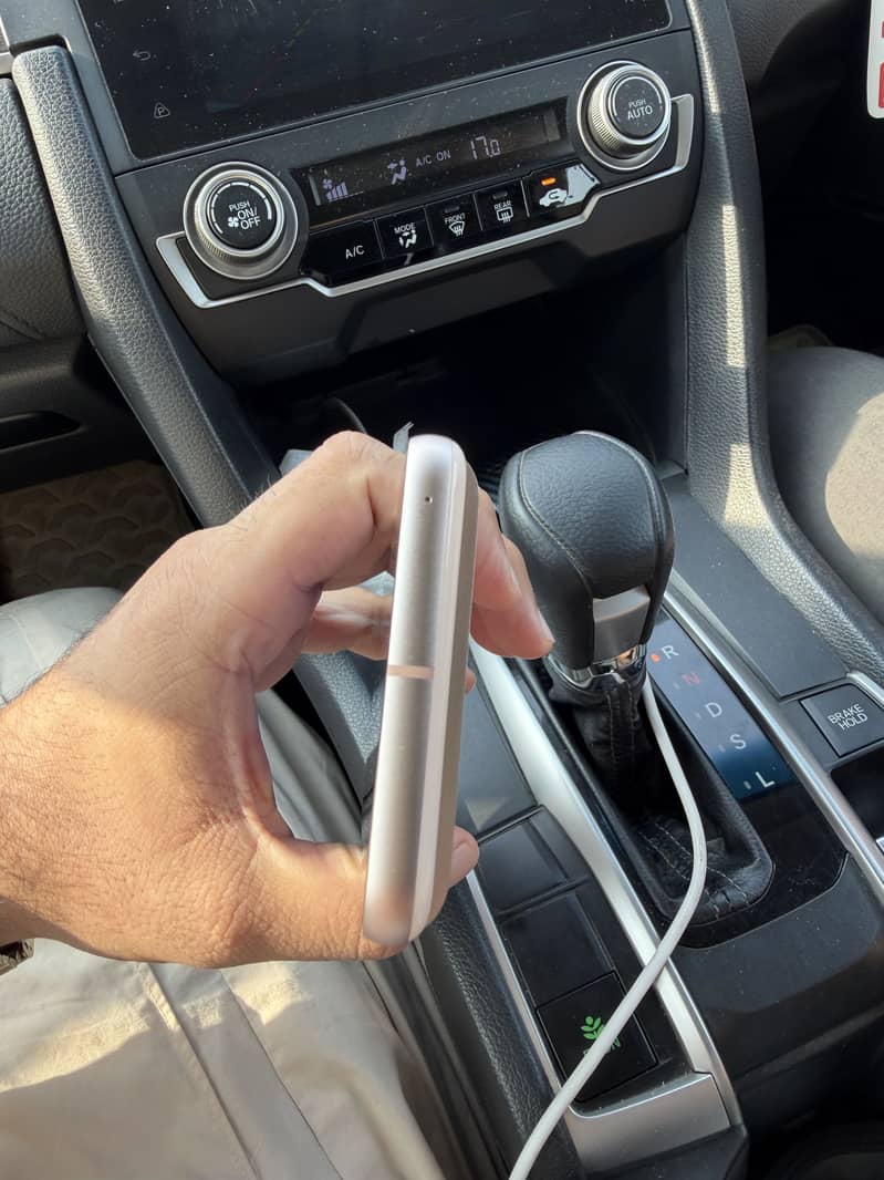 Google Pixel 8 4