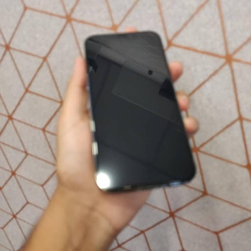 Apple iPhone 12 Pro 2