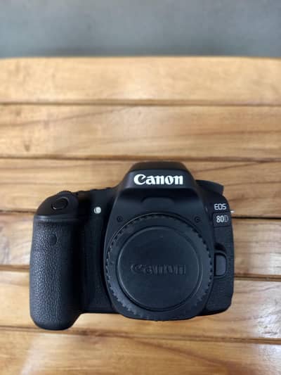 Canon EOS 80D DSLR Camera For Sale (Body Only)