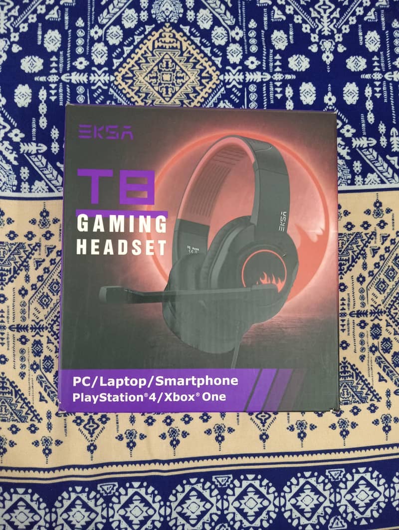 Headphone 0