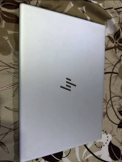 840 G5 HP ELITEBOOK LAPTOP i5 8th gen (board issue)