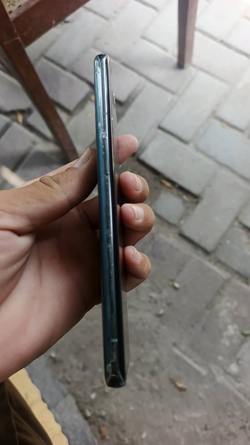 One Plus 9 Pro 4