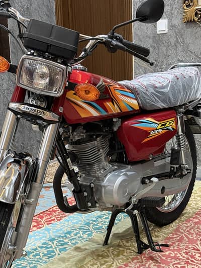Honda CG 125 Brand New Red colour