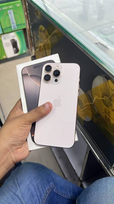 Apple iPhone 16 Pro Max FU