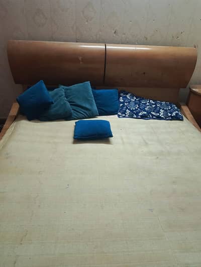 Wooden Bed for Sale – Good Condition