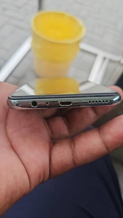 Vivo S1