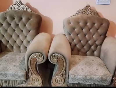 7 seater sofa set Taj Wala Jo dramoon may haveliyoon may dekhtay hain