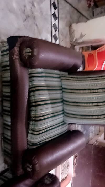 Sofa set