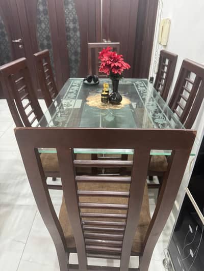 Dinning table