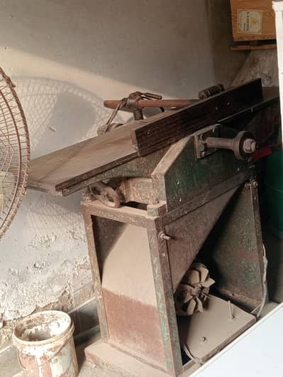 لکڑی رندہ مشین برائے فرخت / wood jointer