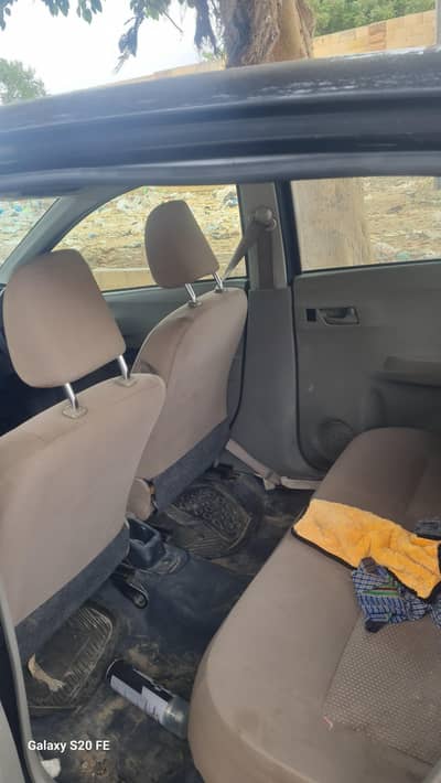 Daihatsu Mira 2013