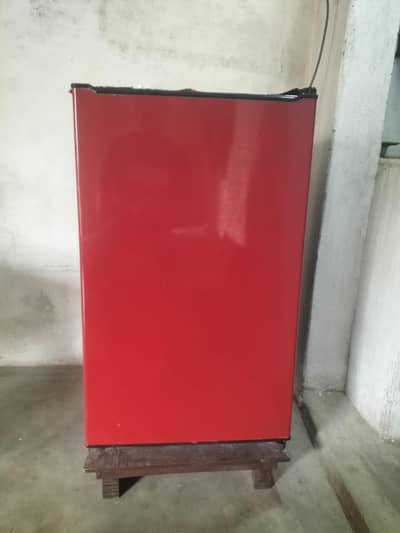 dowlance sigle door fridge
