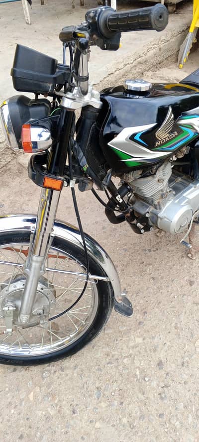 Honda CG 125 2023 Karachi num 0/3/1/6/1/1/1/6/6/1/5
