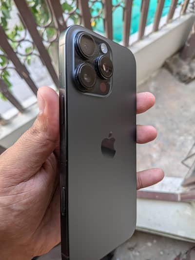 Apple iPhone 16 Pro Max display change 03316584338