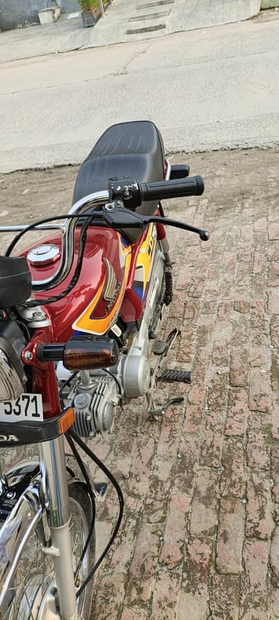 Honda CD 70 for sale