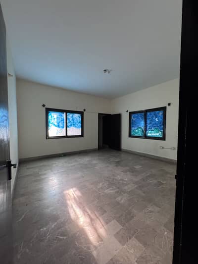 House Of 210 Square Yards Is Available For Sale In Gulshan-E-Iqbal - Block 5, Karachi