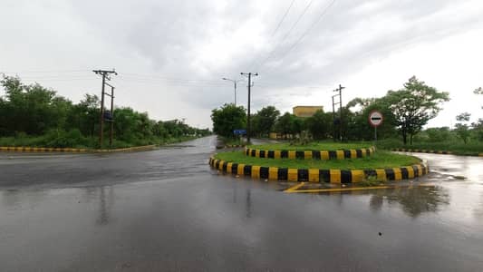 Stunning 1 Kanal Residential Plot In Engineers Coop Housing - Block K Available