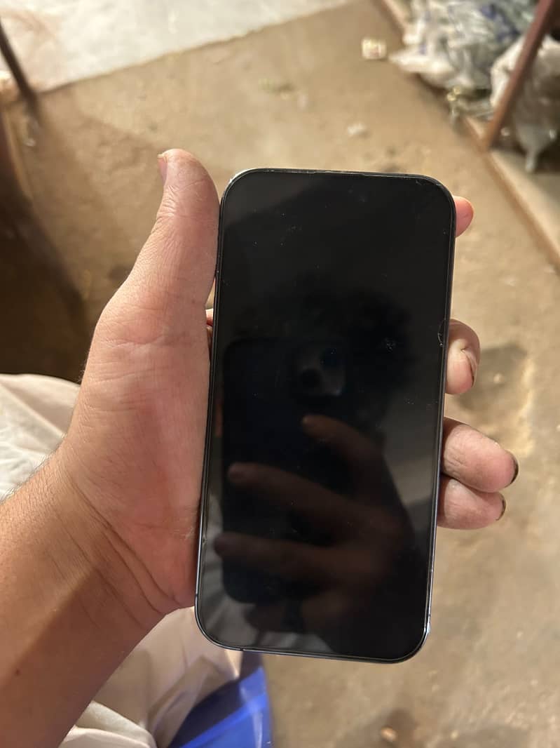 Apple iPhone 14 Pro 3