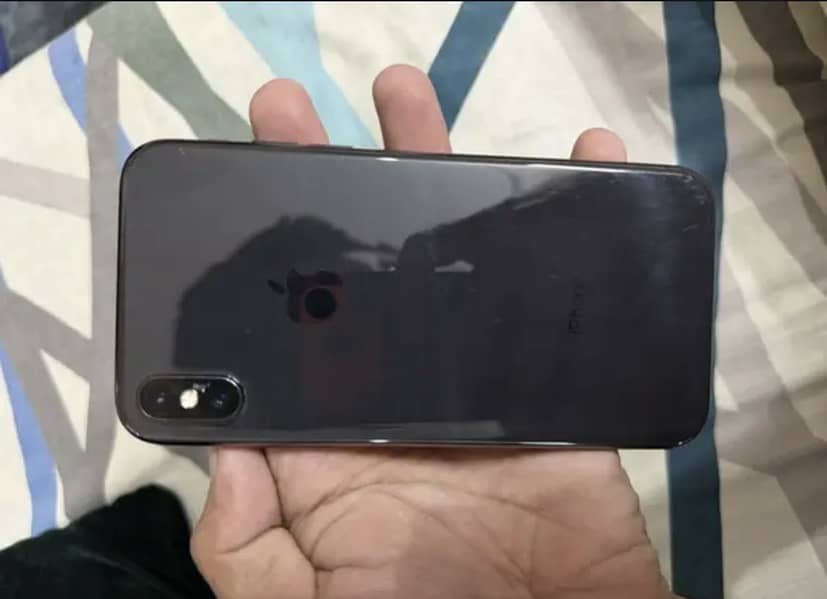 Apple iPhone X 5