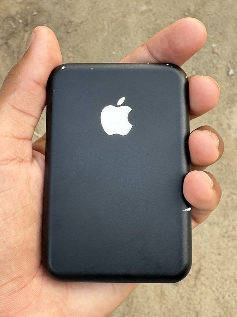 Apple iPhone SE 4