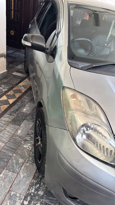 Toyota Vitz 2013