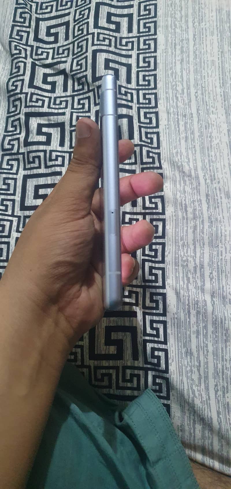 Google Pixel 7a 2