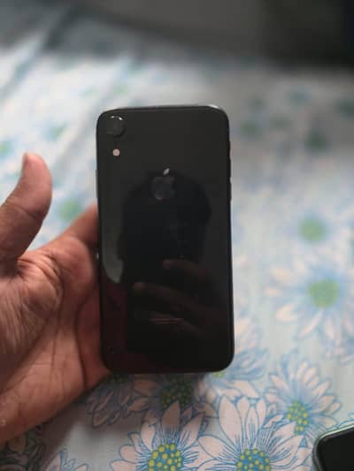 Apple iPhone XR