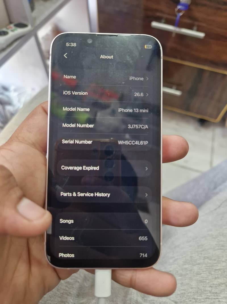 Apple iPhone 13 mini 1