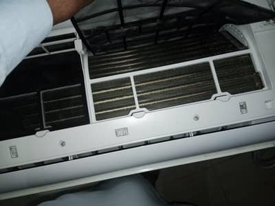 haier ac 1,5tan Dcinverter