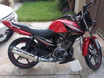ybr 125 2022 model in good condition