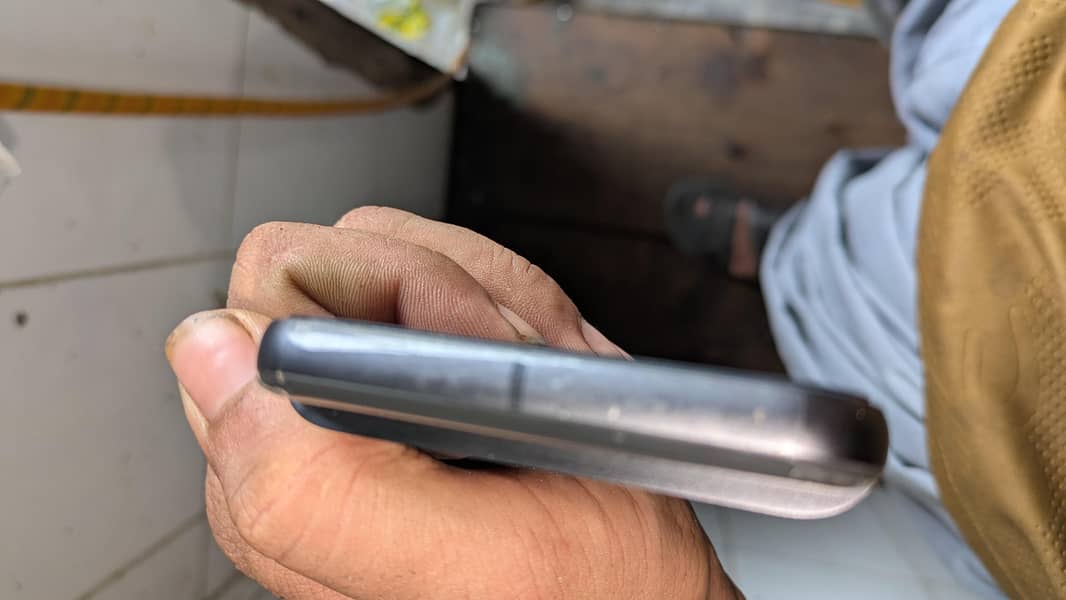Google Pixel 8 2