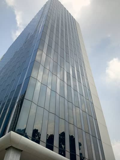 Gulberg prime location Building for rent