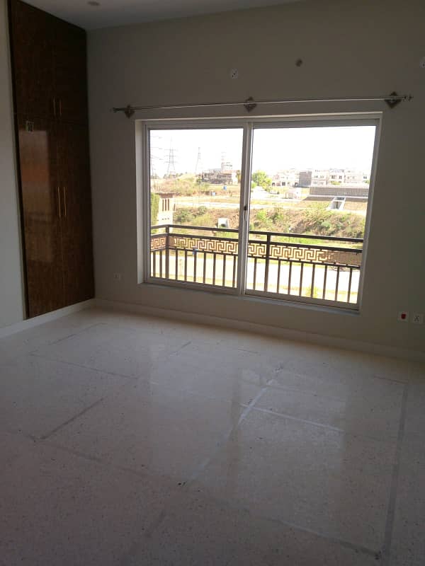 Upper Portion For Rent 9