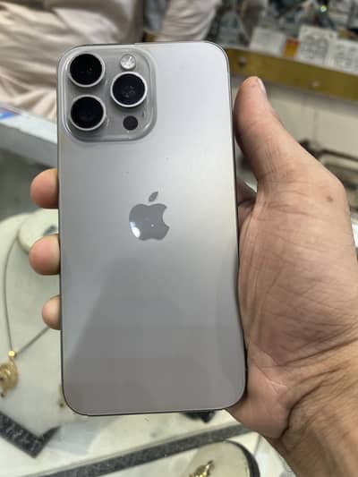 Apple iPhone 15 Pro Max