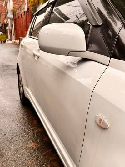Suzuki Swift 2014 03134886109