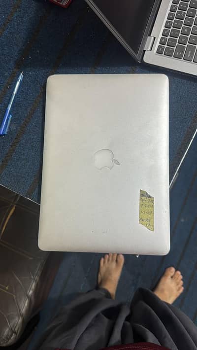 Macbook Pro 2015 8/128----8/256