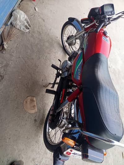 Honda CD70 for sale