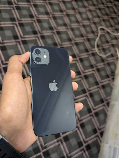 Apple iPhone 12