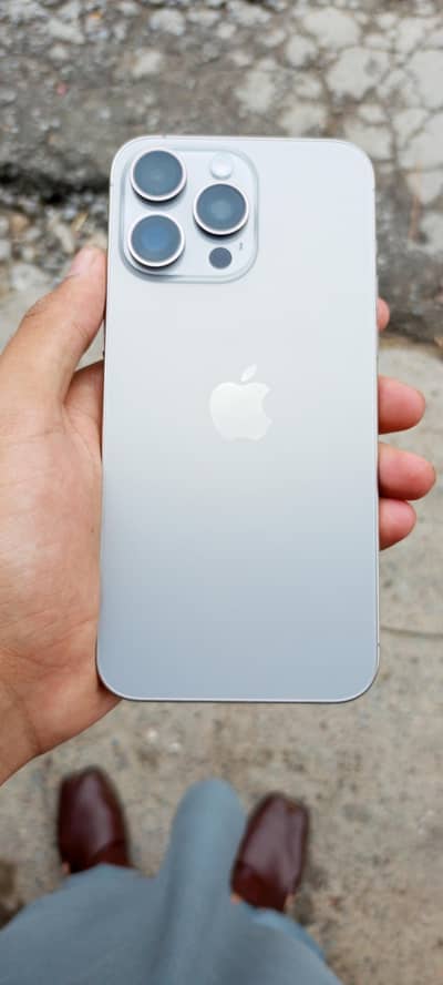 Apple iPhone 15 Pro Max