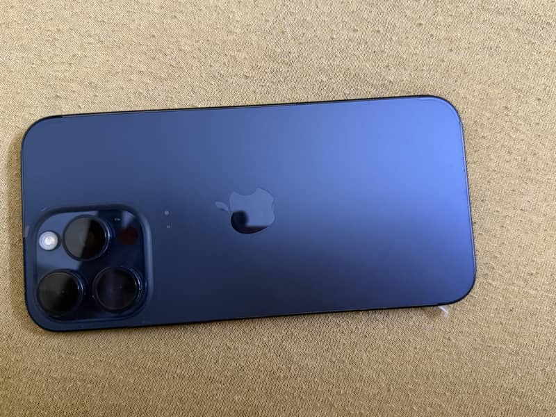 Apple iPhone 15 plus 2