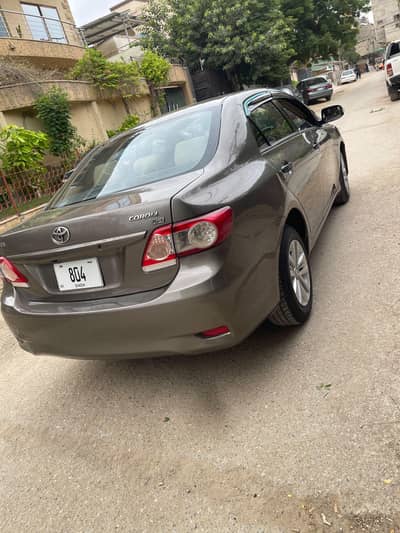 Toyota Corolla XLI 2014 qaidi number 804