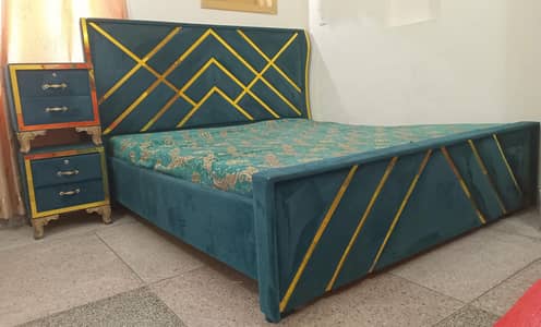 standard king size bed