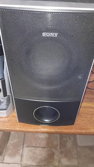 Sony Passive Subwoofer with Saround