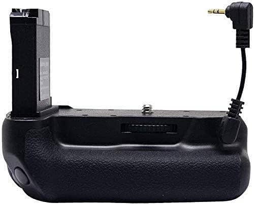 Mcoplus EOS-800D Vertical Multi-Function Replacement Battery Grip for EOS Rebel 800D/T7i/X9i/77D/9000D