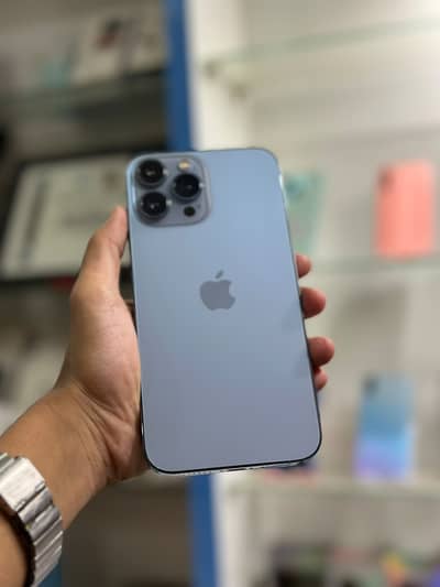 iPhone 13 Pro Max – Sierra Blue