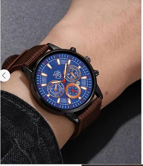 Men's Wristwatch with Hardlex Dial and Nylon Strap, C R3793