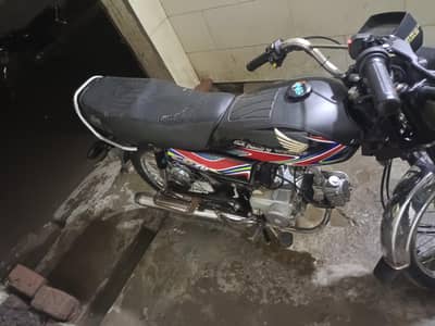 2018 model CD 70 FOR SALE