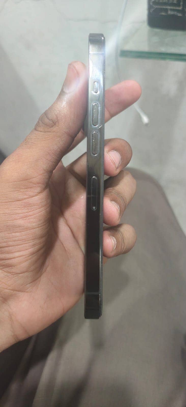 Apple iPhone 13 Pro 2