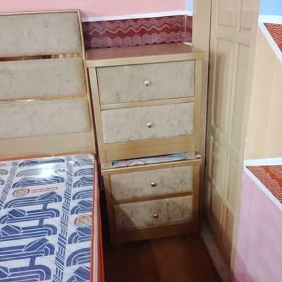 Used Bedroom & Living Room Furniture Set for Sale
